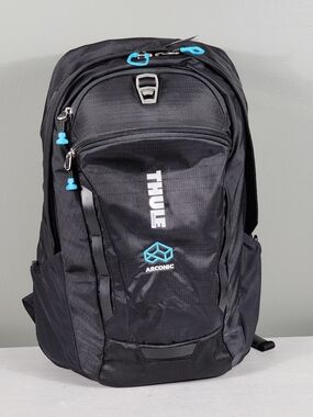 Thule EnRoute Strut 15" Laptop Backpack Nylon Black Padded